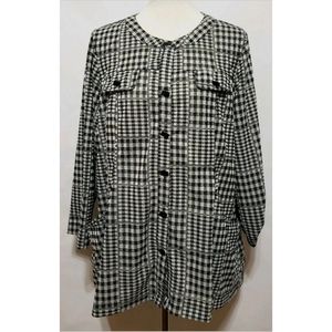 Ali Miles 1X Plaid Scoop Neck Button Front Blouse